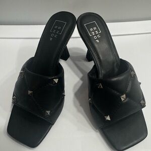 ShuShop Black Silver Studded Mules Sz 8 1/2